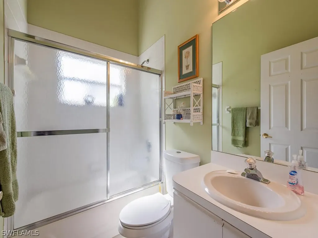5192 Lochwood Court Naples FL 34112