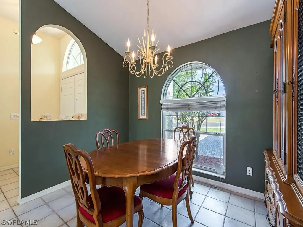 5192 Lochwood Court Naples FL 34112