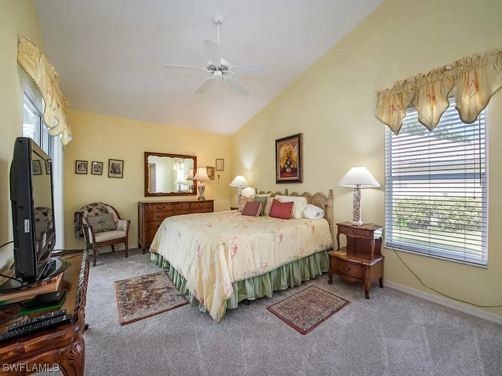 5192 Lochwood Court Naples FL 34112