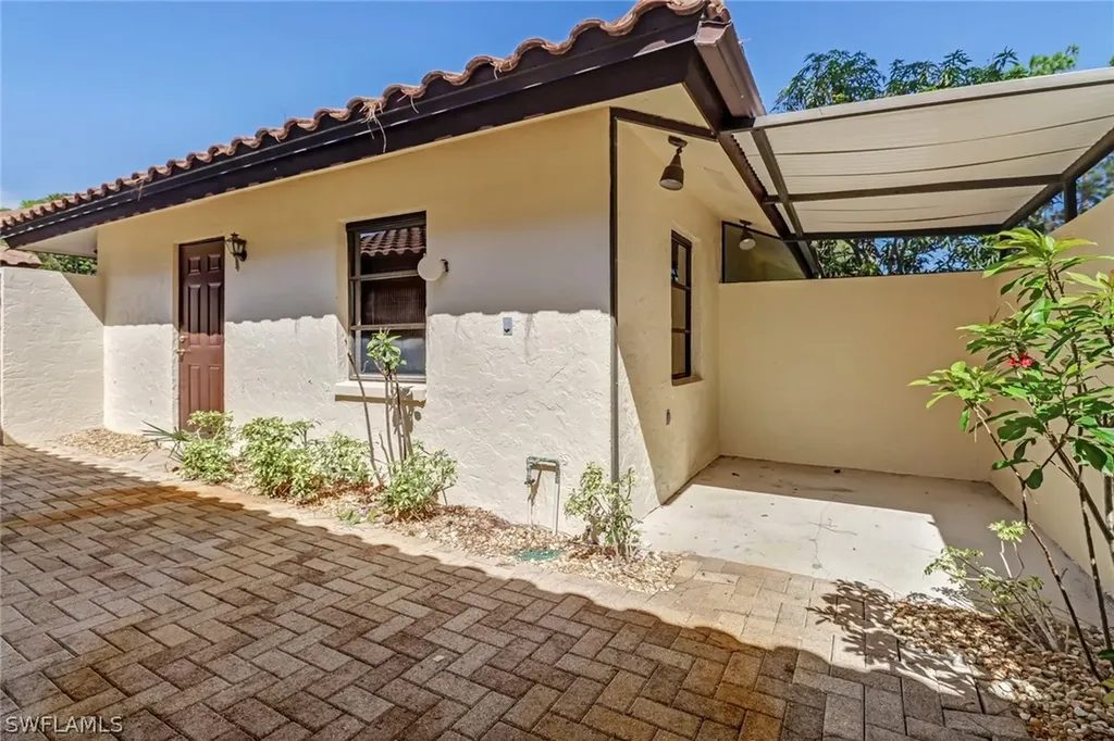 2136 Buckingham Lane Naples FL 34112