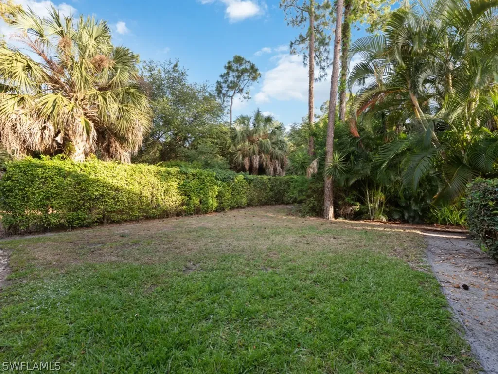 2136 Buckingham Lane Naples FL 34112