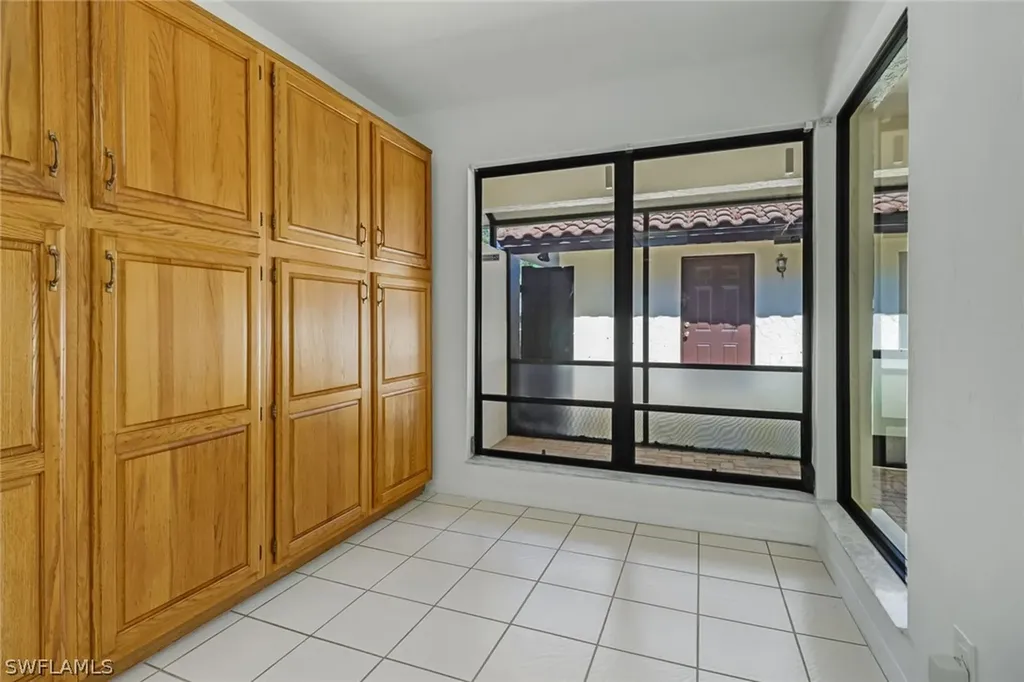 2136 Buckingham Lane Naples FL 34112