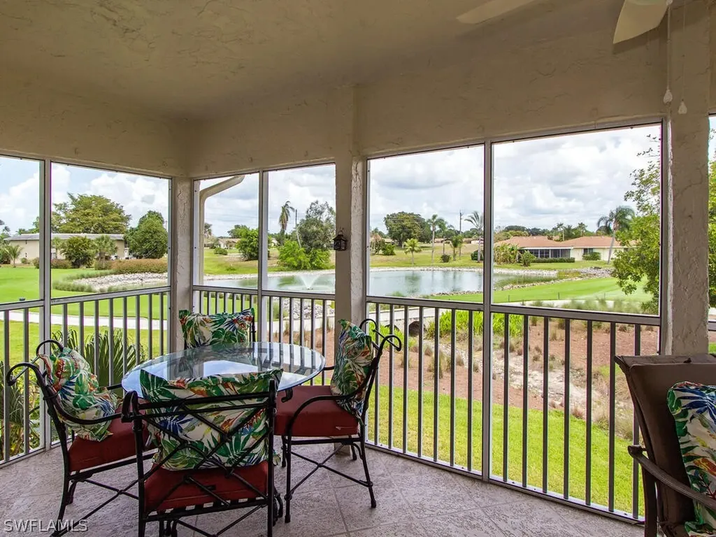 111 Penny Lane Naples FL 34112