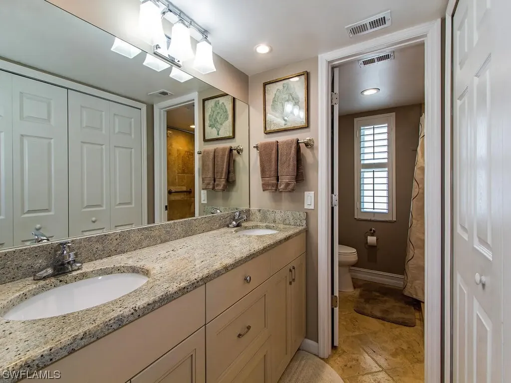 111 Penny Lane Naples FL 34112