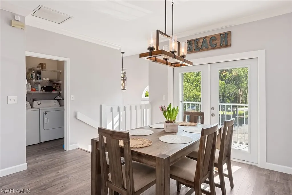 3633 Cottage Club Lane Naples FL 34105