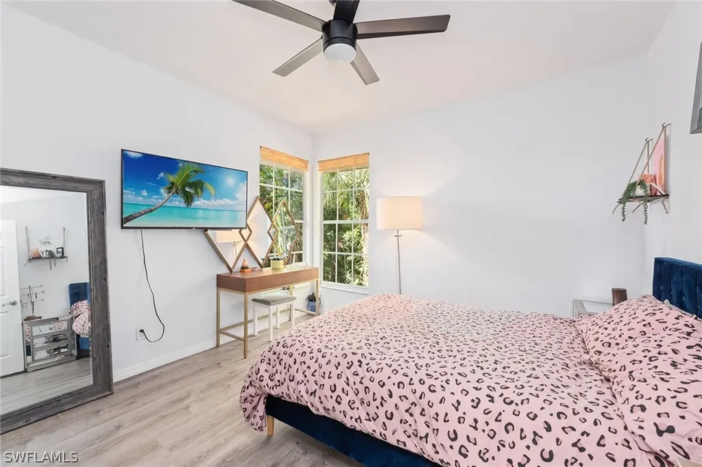 3633 Cottage Club Lane Naples FL 34105