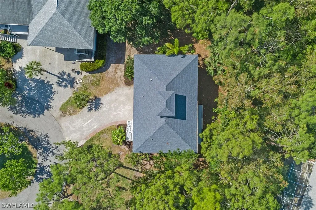 3633 Cottage Club Lane Naples FL 34105