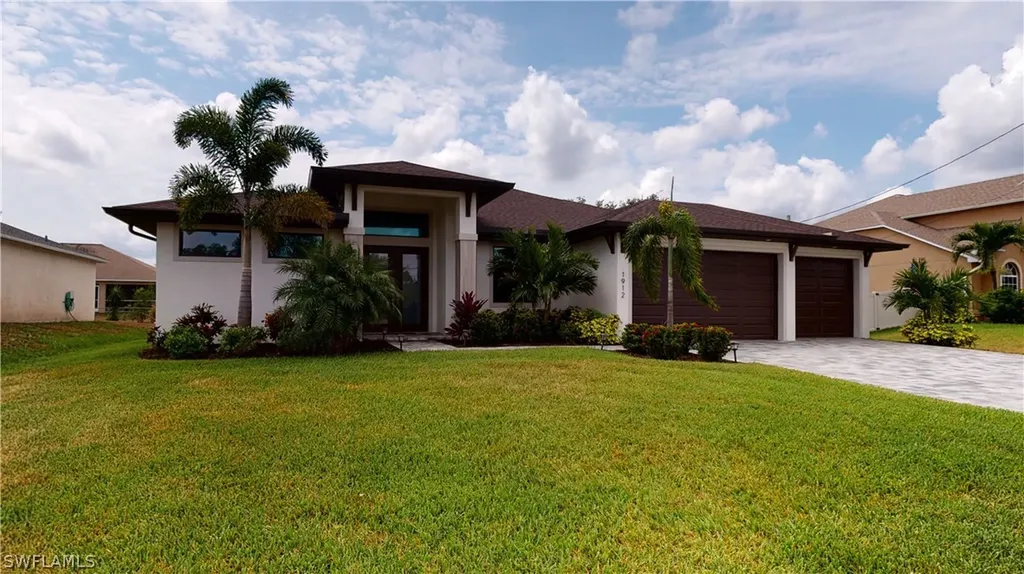 1912 SW 28th Terrace Cape Coral FL 33914