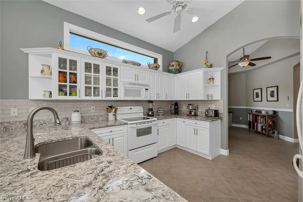 8102 Tauren Court Naples FL 34119