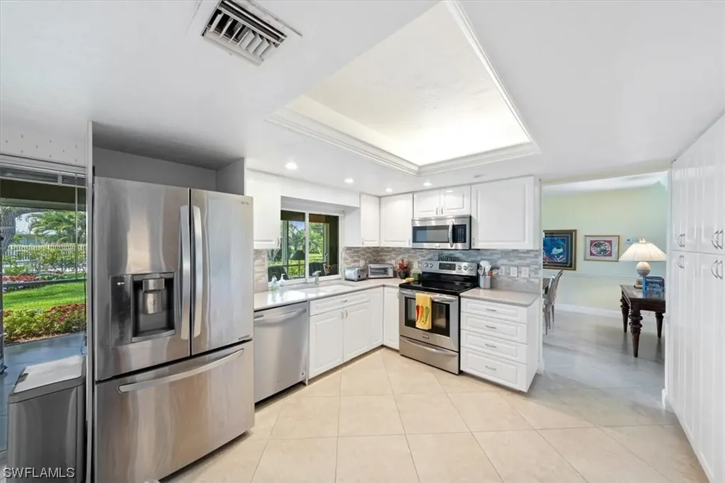 4714 West Boulevard Naples FL 34103