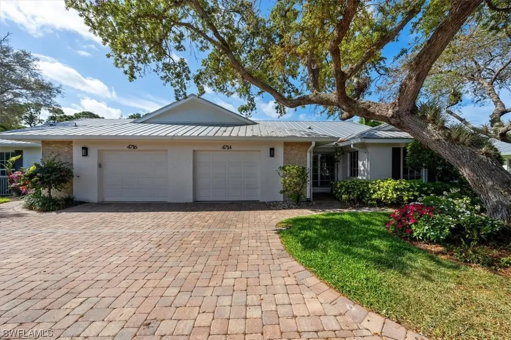4714 West Boulevard Naples FL 34103