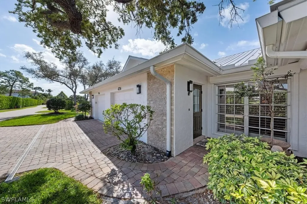 4714 West Boulevard Naples FL 34103