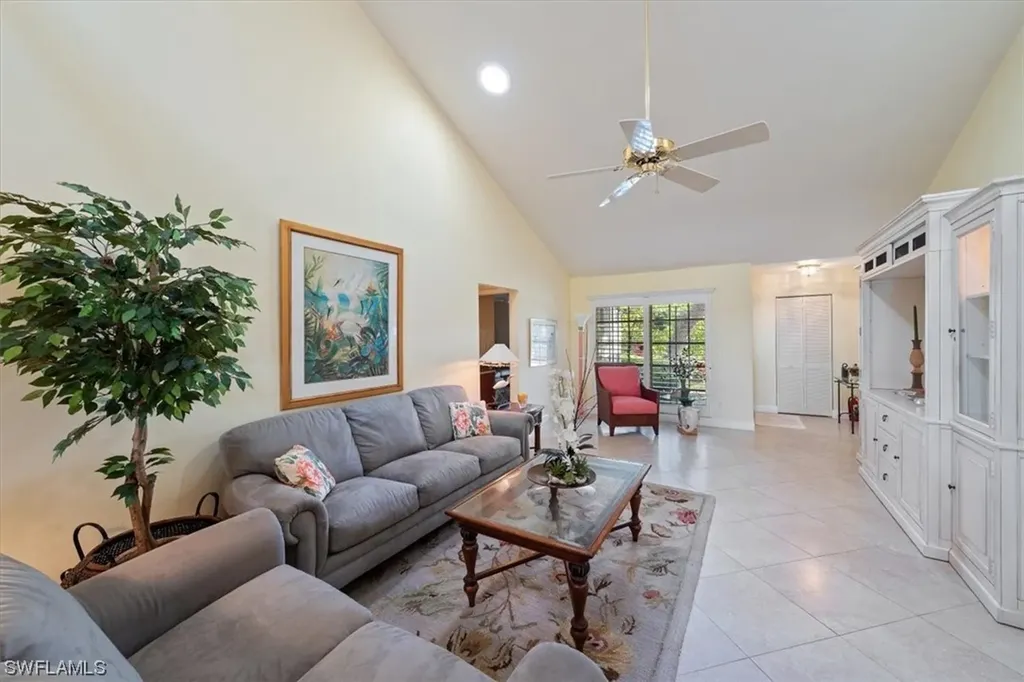 4714 West Boulevard Naples FL 34103