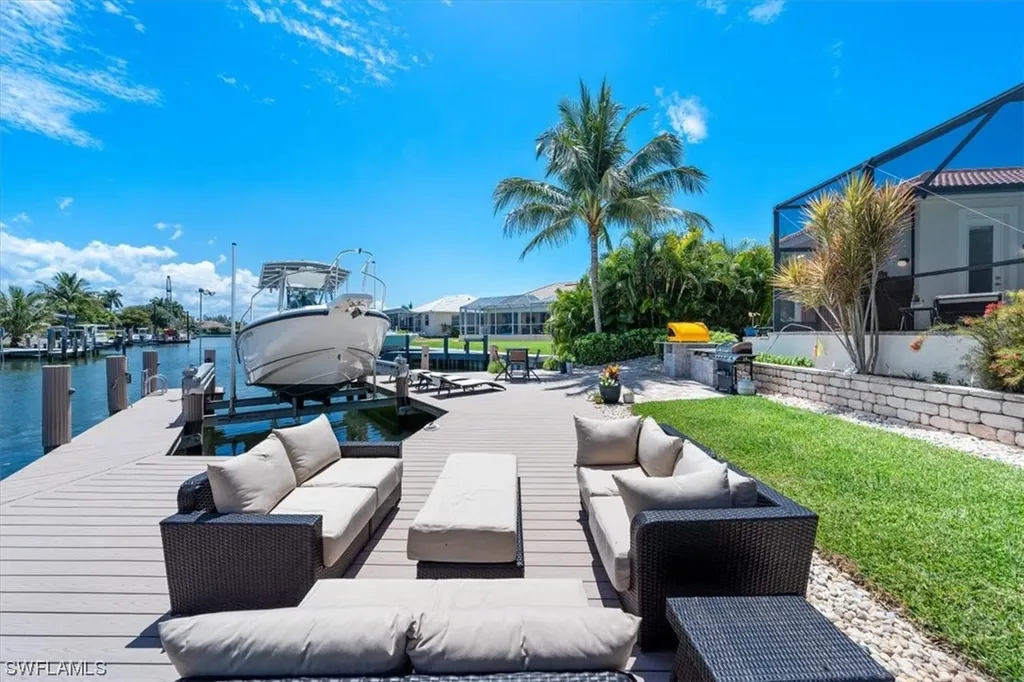 319 Sand Hill Street Marco Island FL 34145