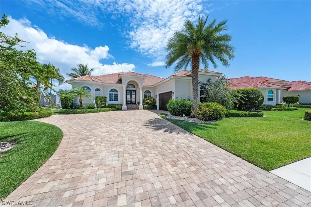 319 Sand Hill Street Marco Island FL 34145