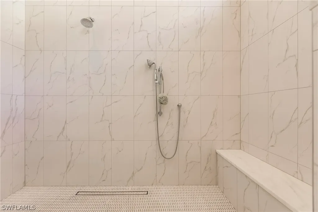 6831 Mangrove Avenue Naples FL 34109