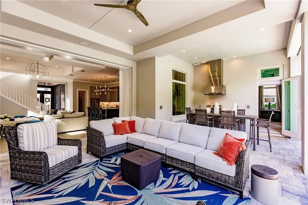 6831 Mangrove Avenue Naples FL 34109