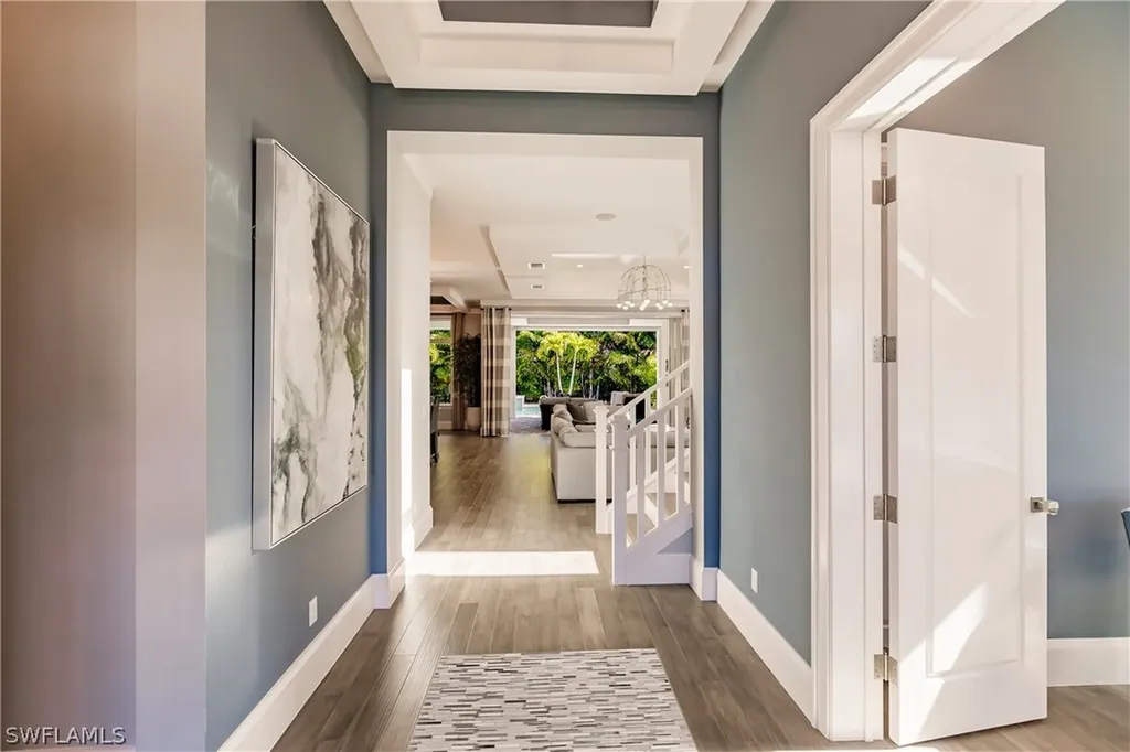 6831 Mangrove Avenue Naples FL 34109