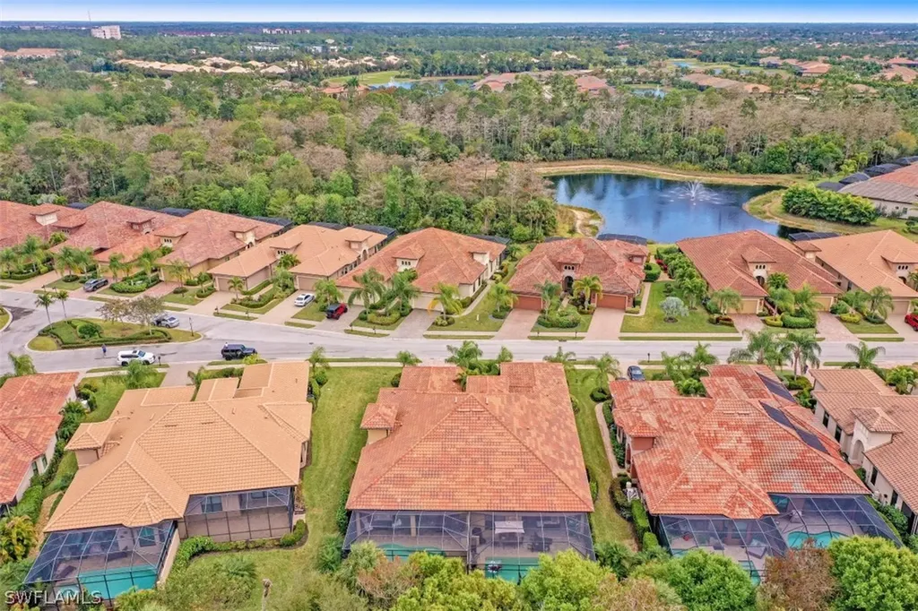 6589 Roma Way Naples FL 34113