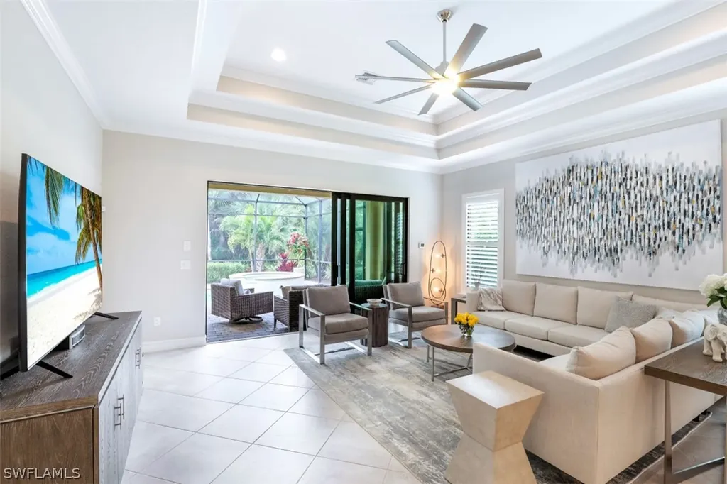 6589 Roma Way Naples FL 34113