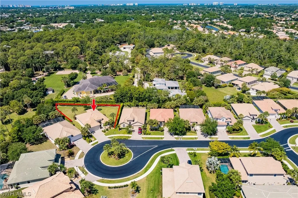 15497 Cadiz Lane Naples FL 34110