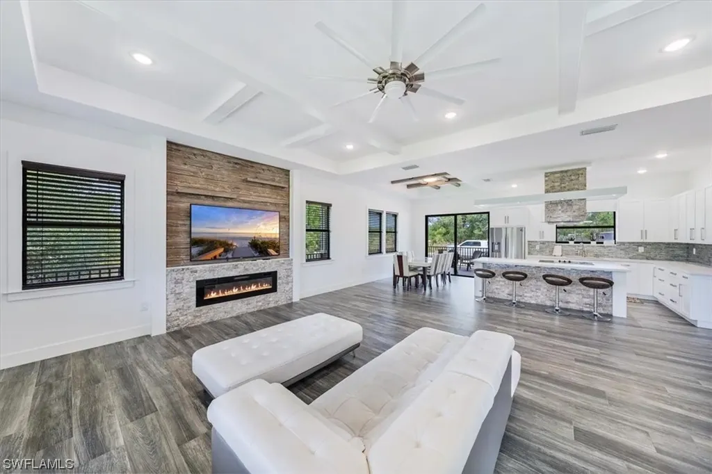 4491 56th Avenue NE Naples FL 34120
