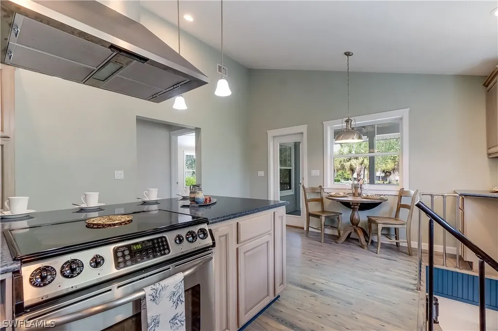 18250 Parkridge Court Fort Myers FL 33908
