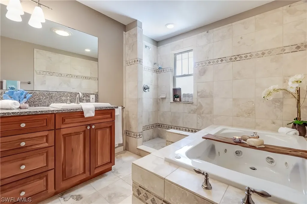 18250 Parkridge Court Fort Myers FL 33908