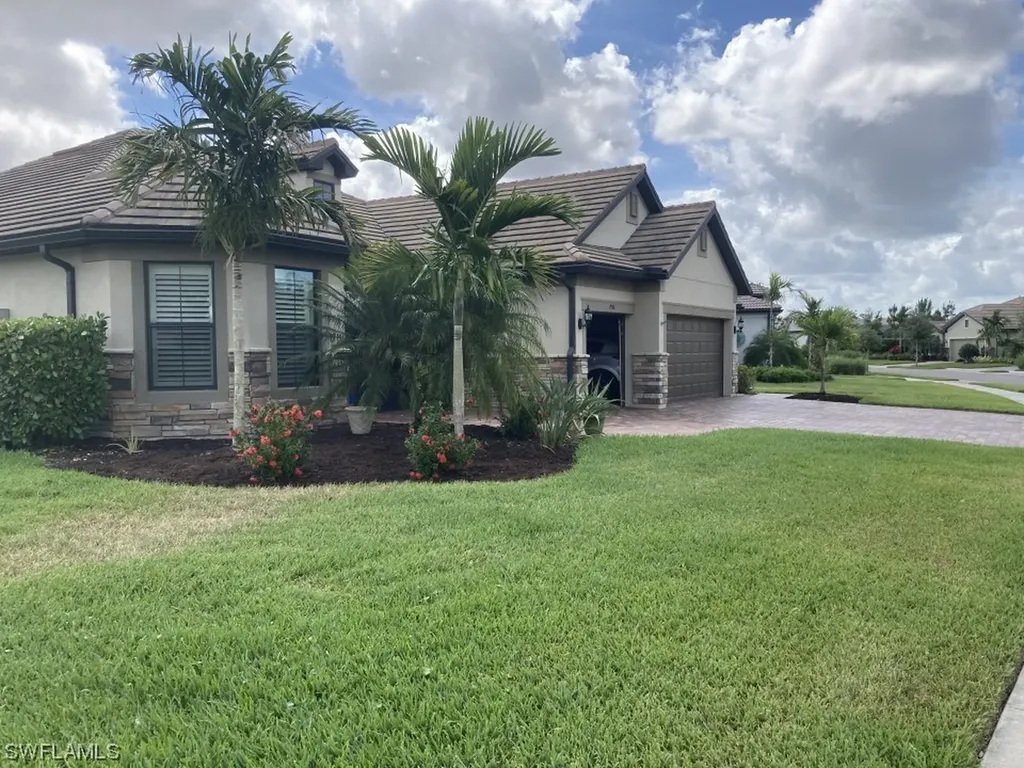 7590 Blackberry Drive Naples FL 34114