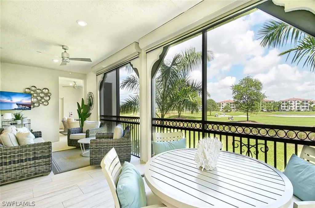 16375 Viansa Way Naples FL 34110