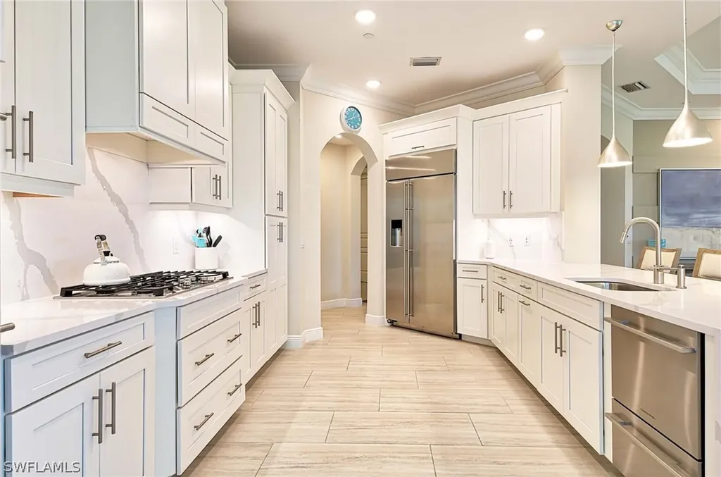 16375 Viansa Way Naples FL 34110