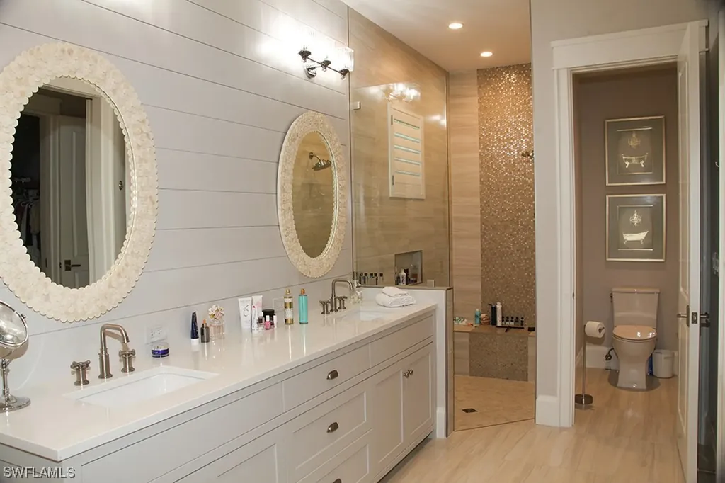 1463 2nd Avenue S Naples FL 34102
