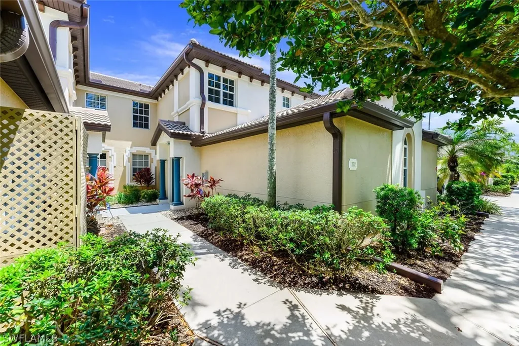 Estero FL, 21761 Palmetto Dunes Drive, Unit 202