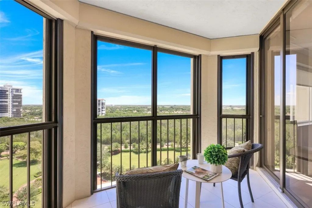 8171 Bay Colony Drive Naples FL 34108