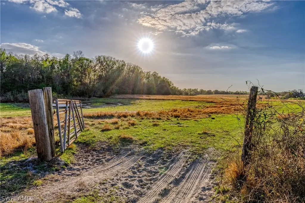 000 Ponce De Leon Boulevard Brooksville FL 34614