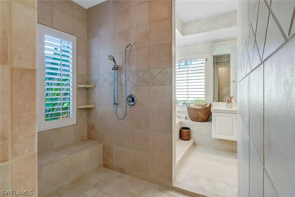 9232 Sweetgrass Way Naples FL 34108