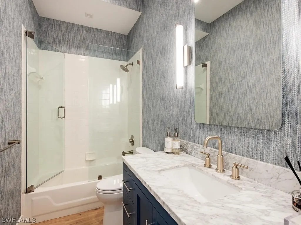 542 11th Avenue S Naples FL 34102