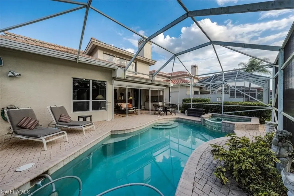 5747 Persimmon Way Naples FL 34110
