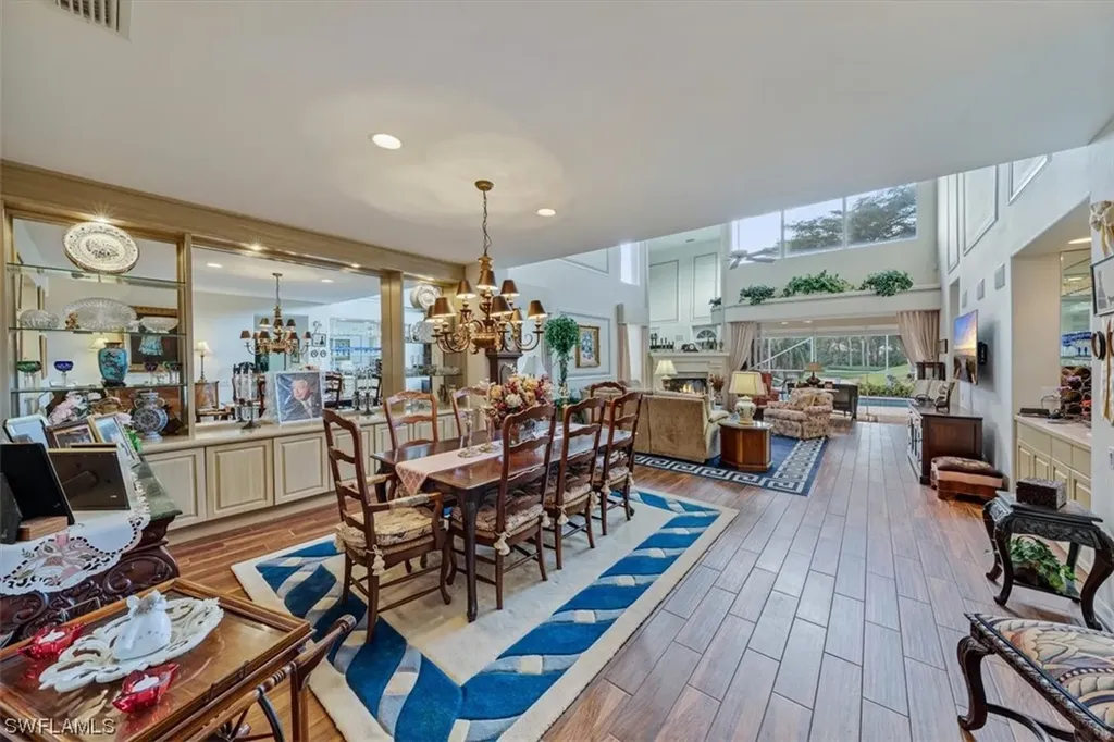 5747 Persimmon Way Naples FL 34110
