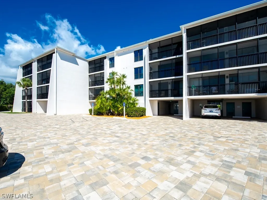 1501 Middle Gulf Drive Sanibel FL 33957