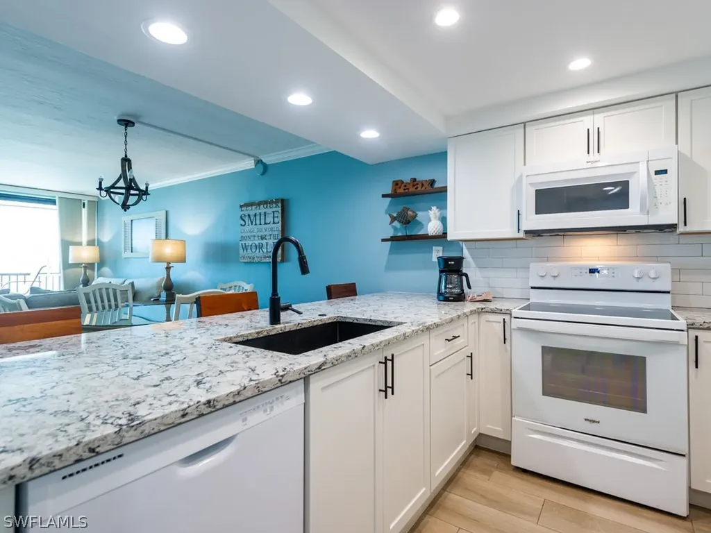 1501 Middle Gulf Drive Sanibel FL 33957