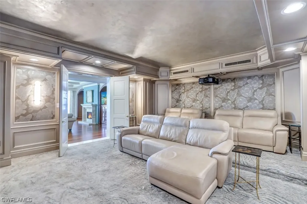 4101 Gulf Shore Boulevard N Naples FL 34103