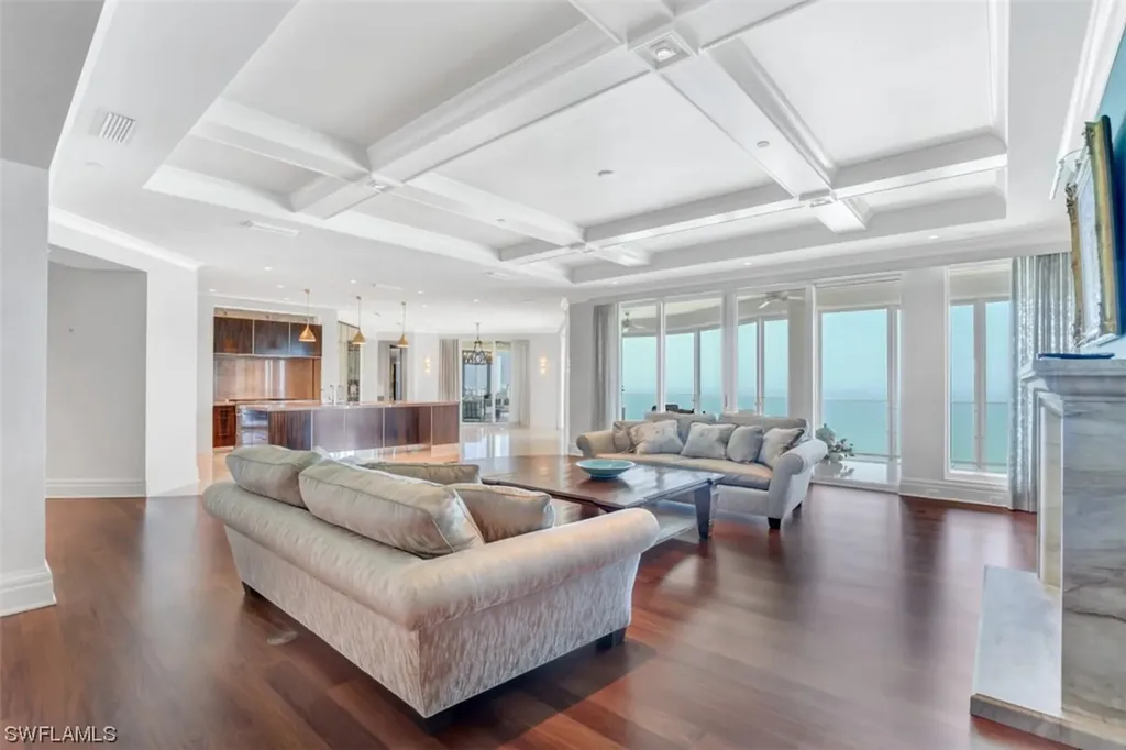 4101 Gulf Shore Boulevard N Naples FL 34103