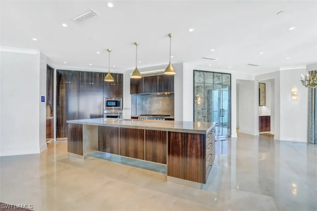 4101 Gulf Shore Boulevard N Naples FL 34103