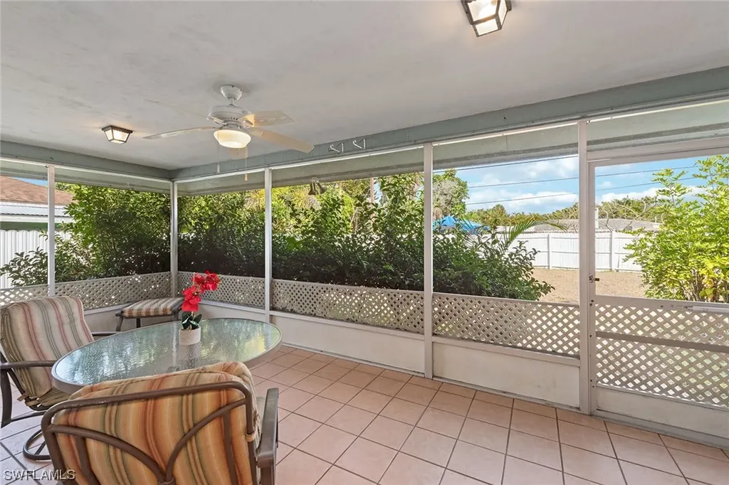 4173 Golden Gate Parkway Naples FL 34116