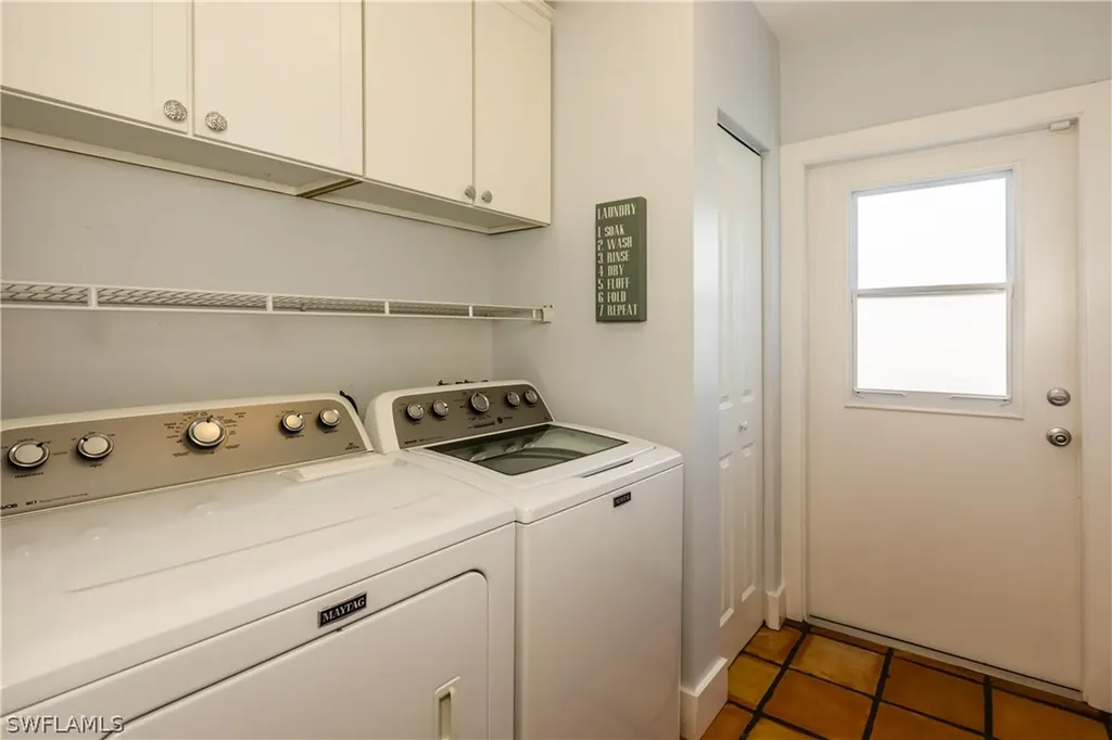 148 Tahiti Street Naples FL 34113