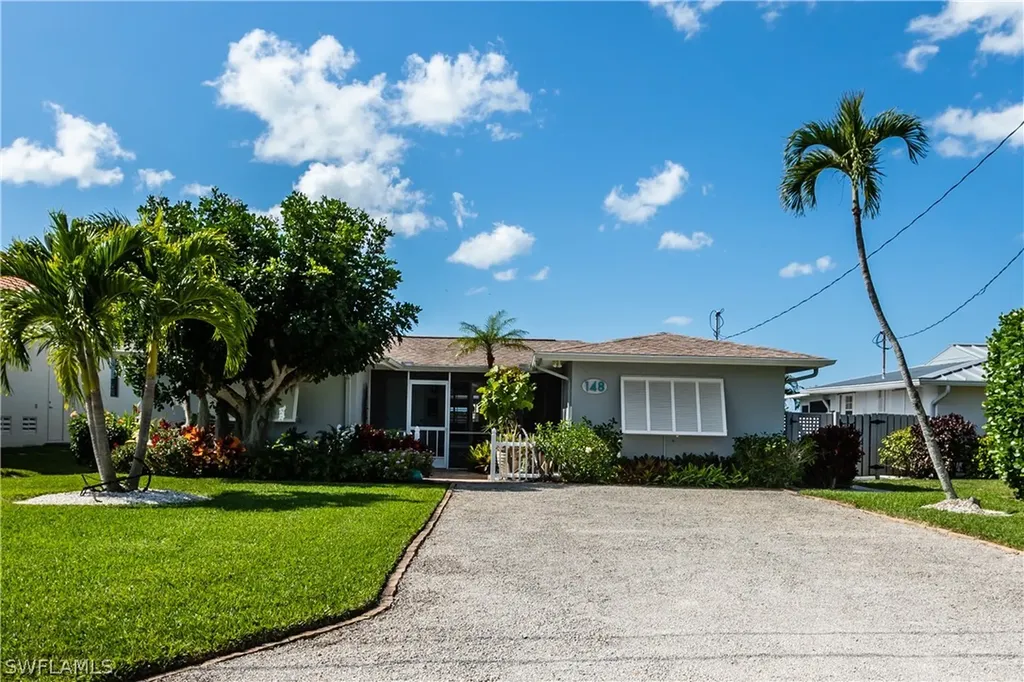 148 Tahiti Street Naples FL 34113