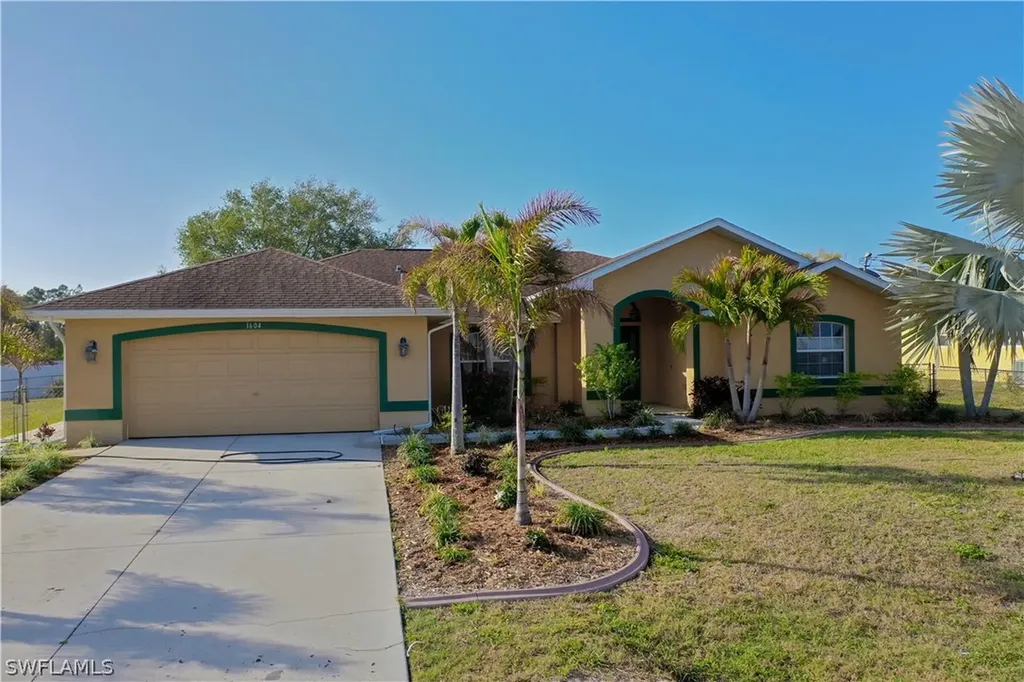1604 NW 27th Terrace Cape Coral FL 33993