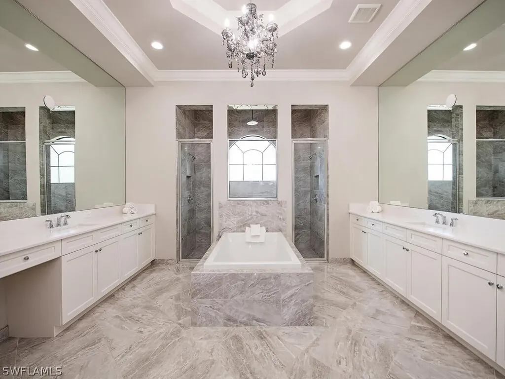 4553 Azalea Drive Naples FL 34119