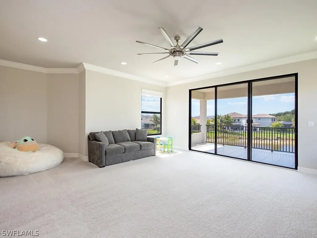 4553 Azalea Drive Naples FL 34119
